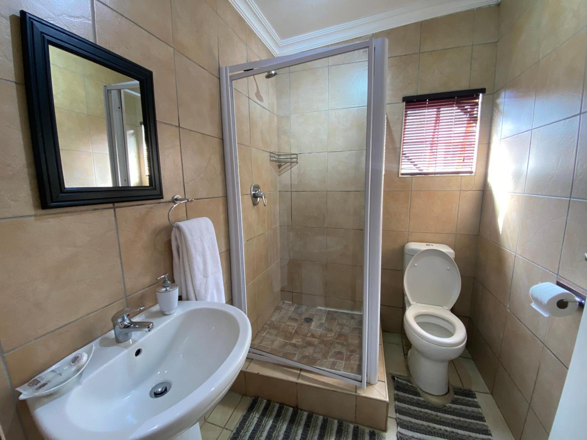 Madlula'S Guesthouse Питърмарицбург Екстериор снимка
